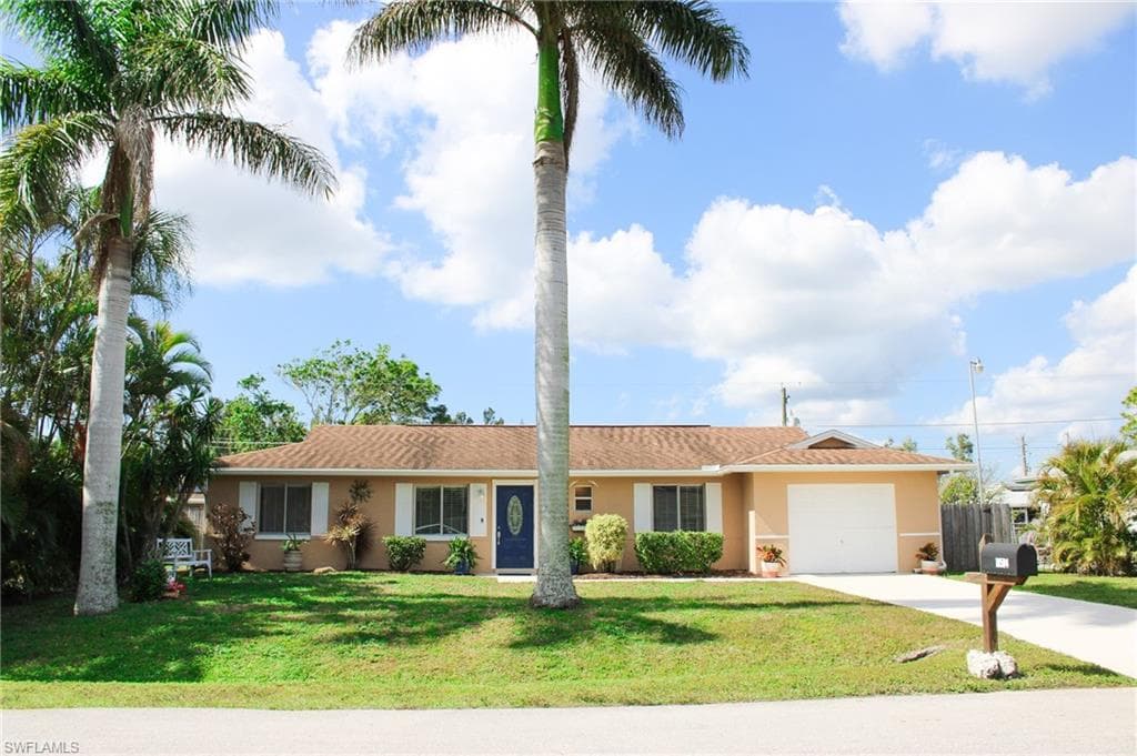18584 Sebring RD FORT MYERS, FL 33967