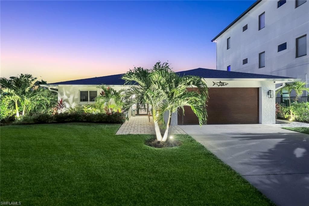 139 Trinidad ST NAPLES, FL 34113