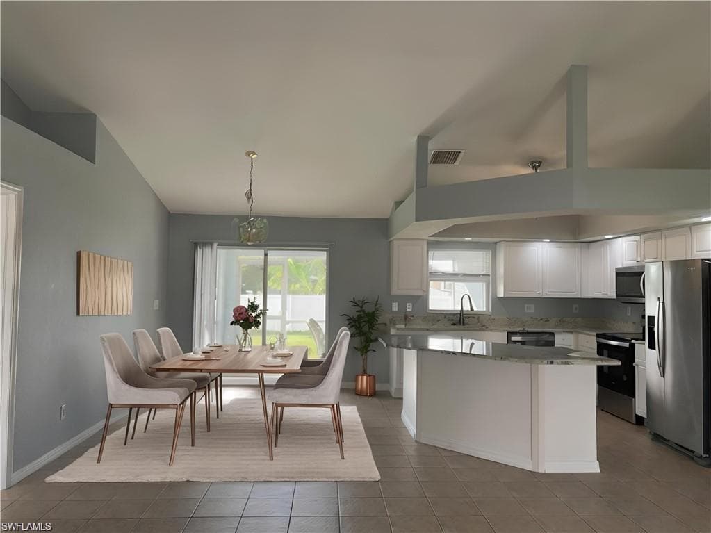 1326 NE 7th AVE CAPE CORAL, FL 33909