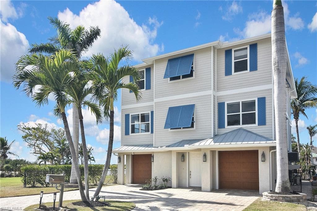 24581 Redfish ST BONITA SPRINGS, FL 34134