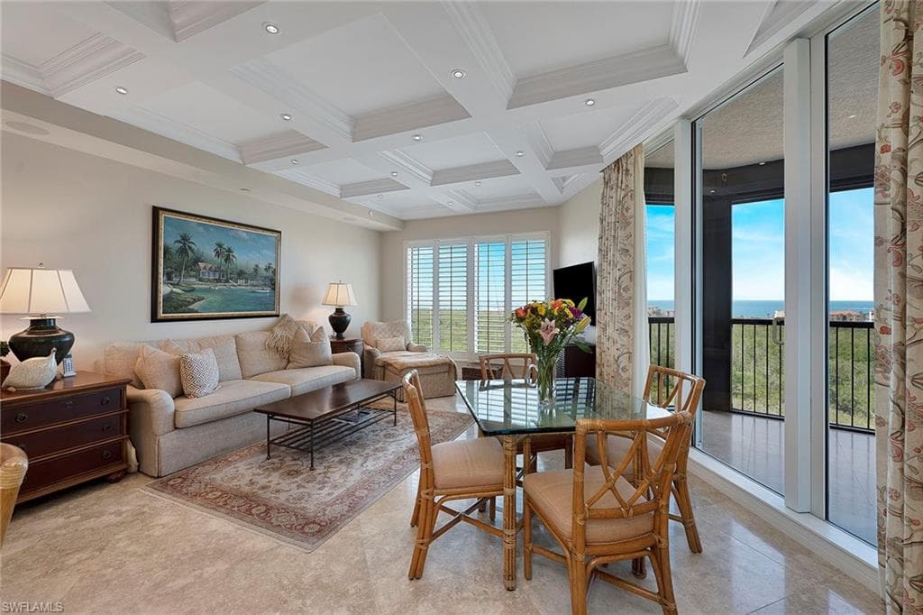 7575 Pelican Bay BLVD 902 NAPLES, FL 34108
