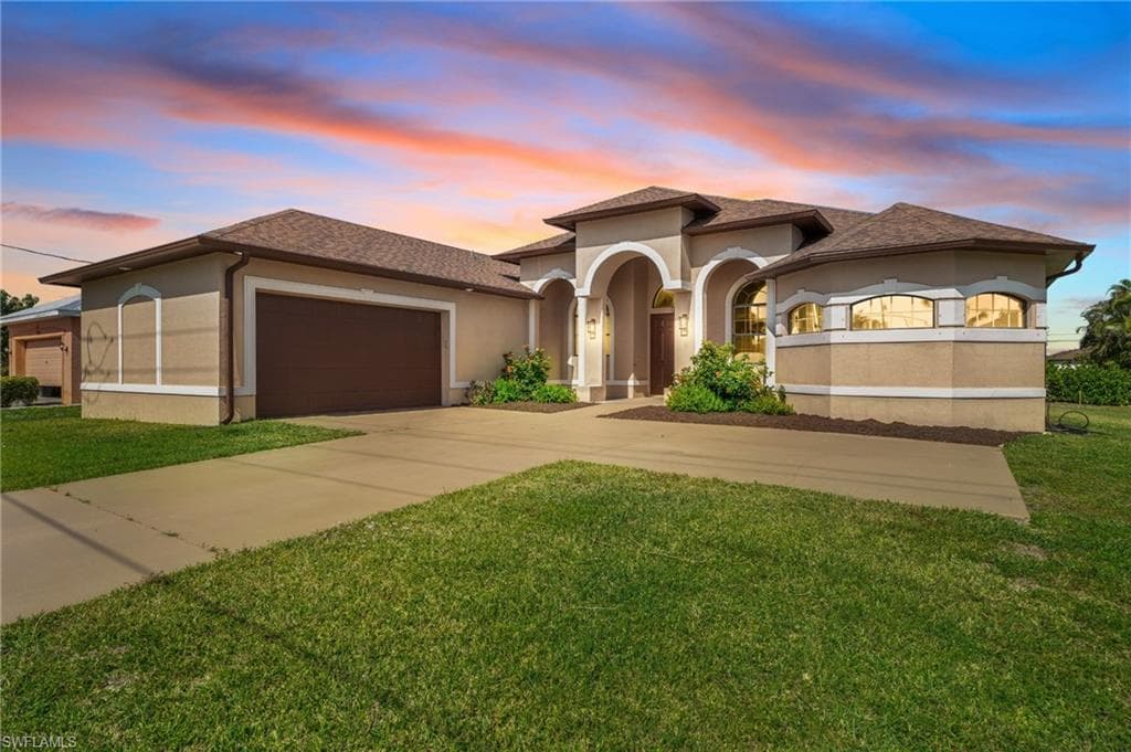 2903 Gleason PKWY CAPE CORAL, FL 33914