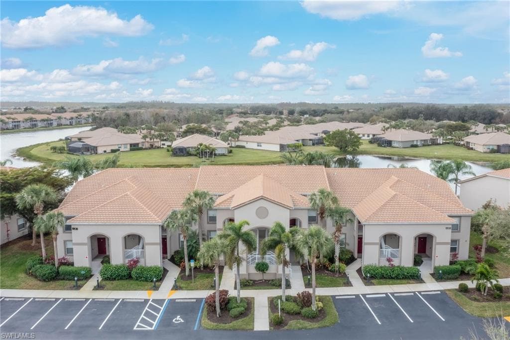 19930 Barletta LN 1324 ESTERO, FL 33928
