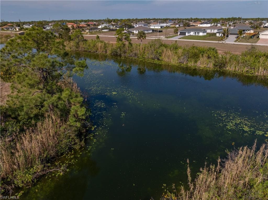 2559 NW 19th AVE CAPE CORAL, FL 33993