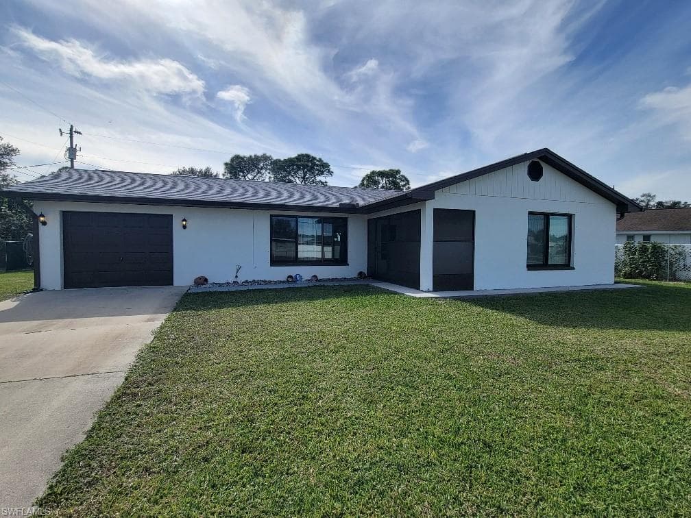502 E 3rd ST LEHIGH ACRES, FL 33936