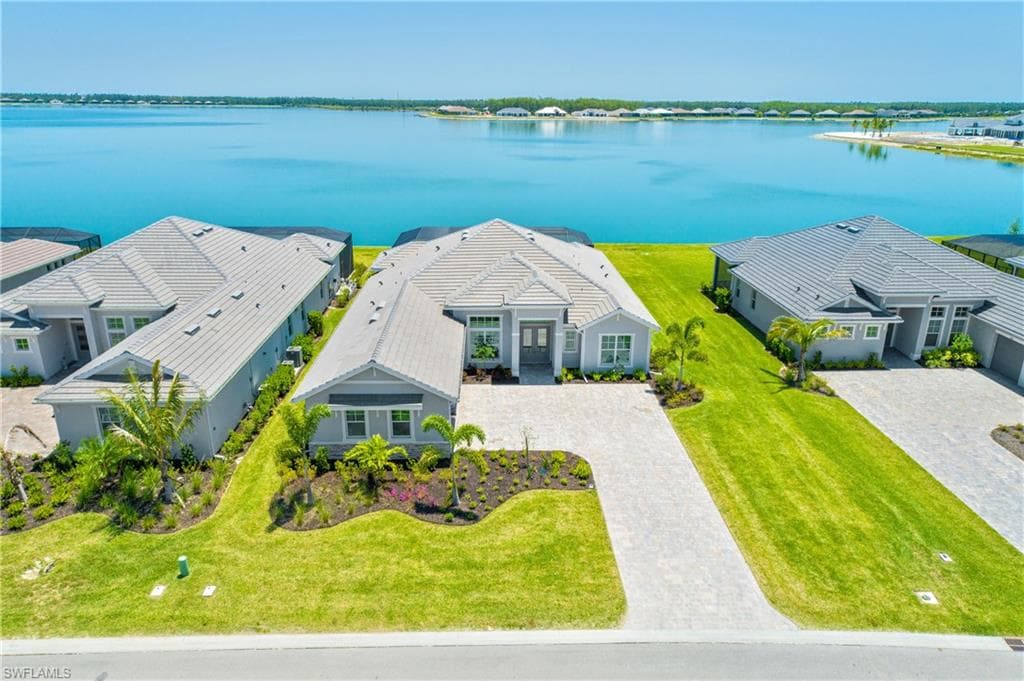 18837 Wildblue BLVD FORT MYERS, FL 33913