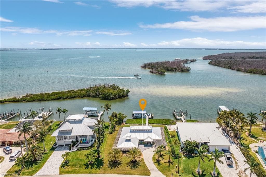 3695 San Carlos DR ST. JAMES CITY, FL 33956