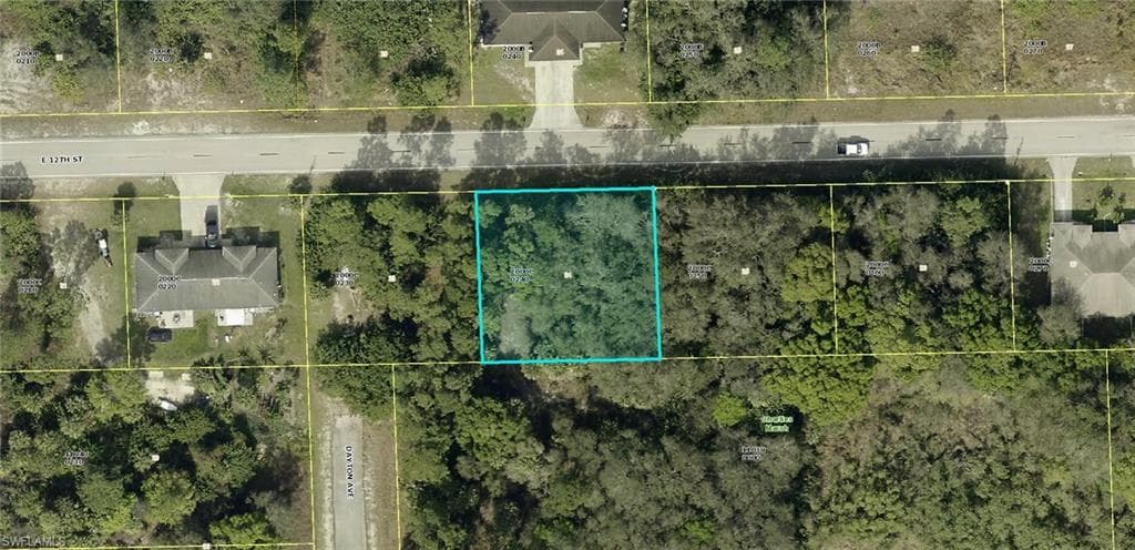 1702 E 12th ST LEHIGH ACRES, FL 33972