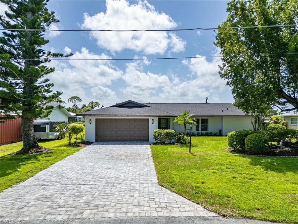 15629 Candle DR FORT MYERS, FL 33908