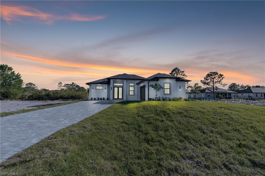 750 Chestnut ST E LEHIGH ACRES, FL 33974