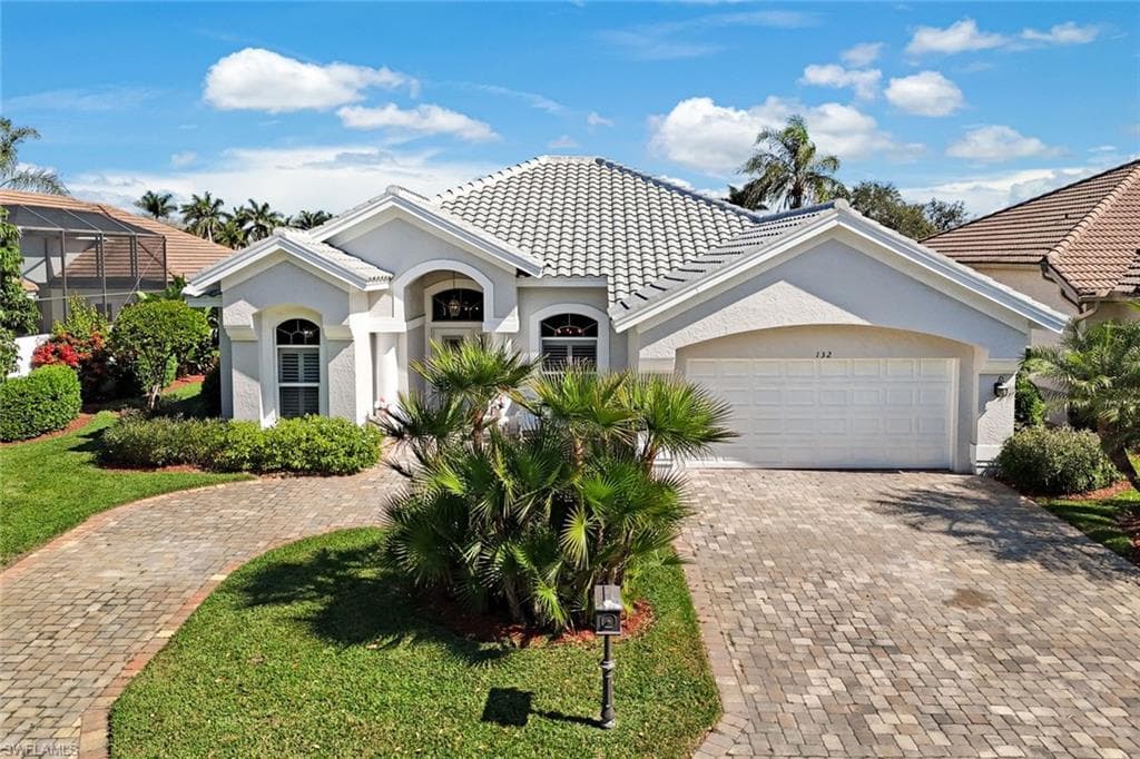 132 Spring Lake CIR