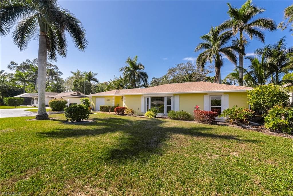 24 Rivard RD 12 NAPLES, FL 34112
