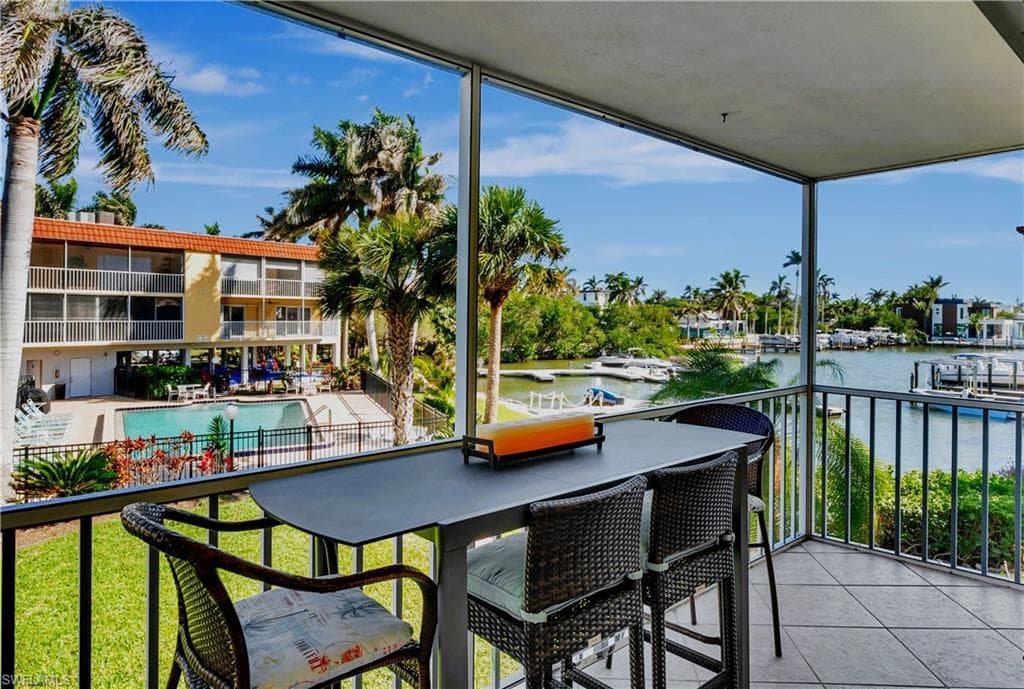 1666 Osprey AVE NAPLES, FL 34102