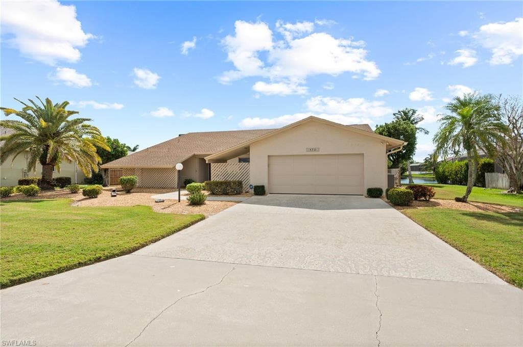 872 S Town And River DR FORT MYERS, FL 33919