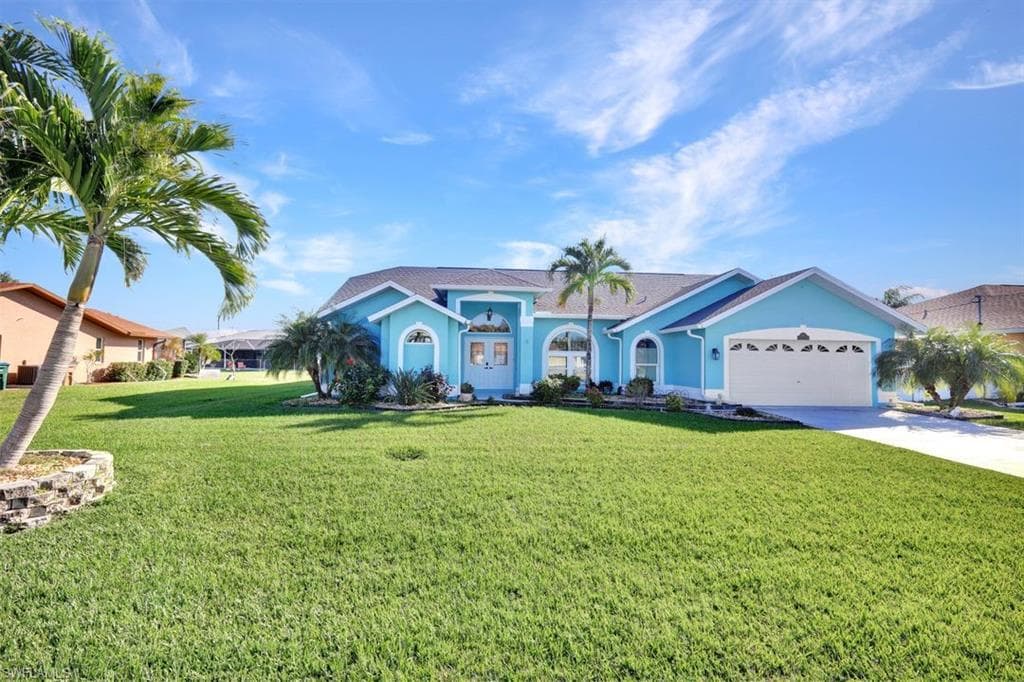 412 SW 38th ST CAPE CORAL, FL 33914
