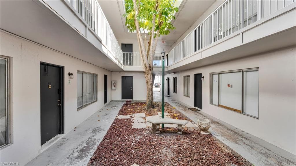 1830 Maravilla AVE 105 FORT MYERS, FL 33901