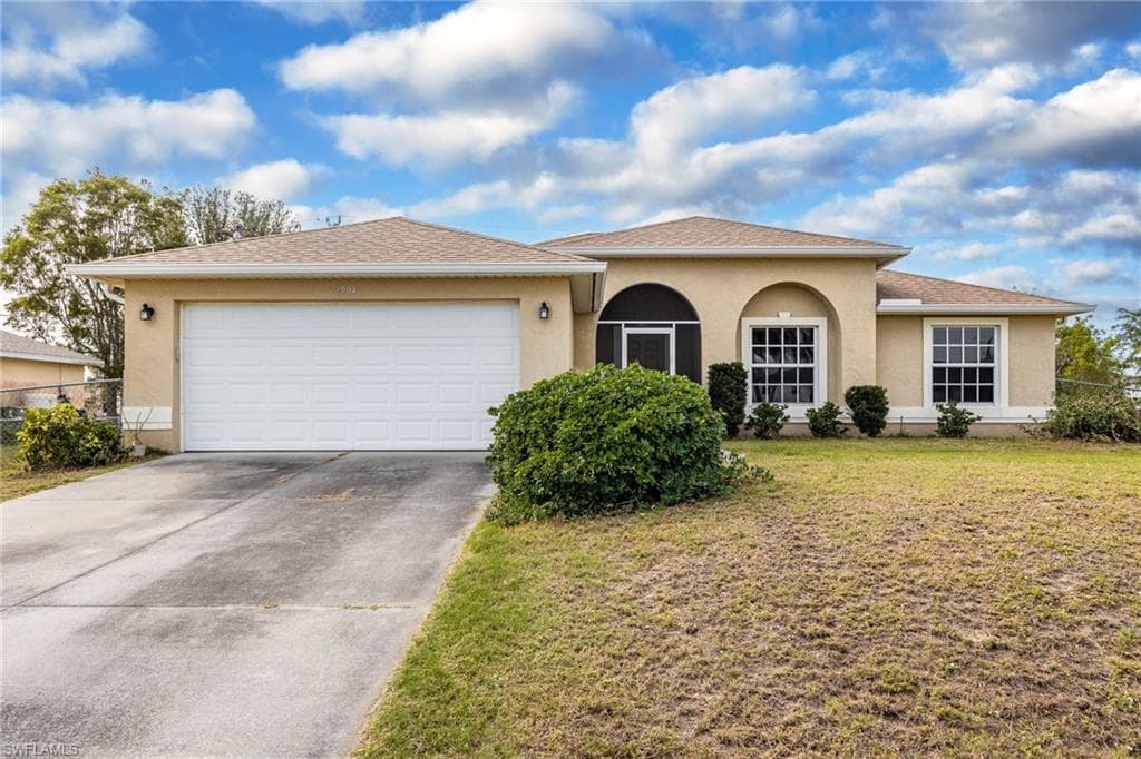 2904 NE 7th AVE CAPE CORAL, FL 33909