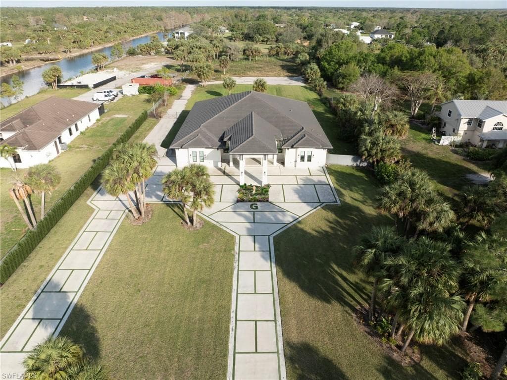 866 12th ST NE NAPLES, FL 34120