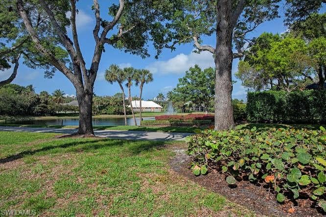 853 Tanbark DR 103 NAPLES, FL 34108