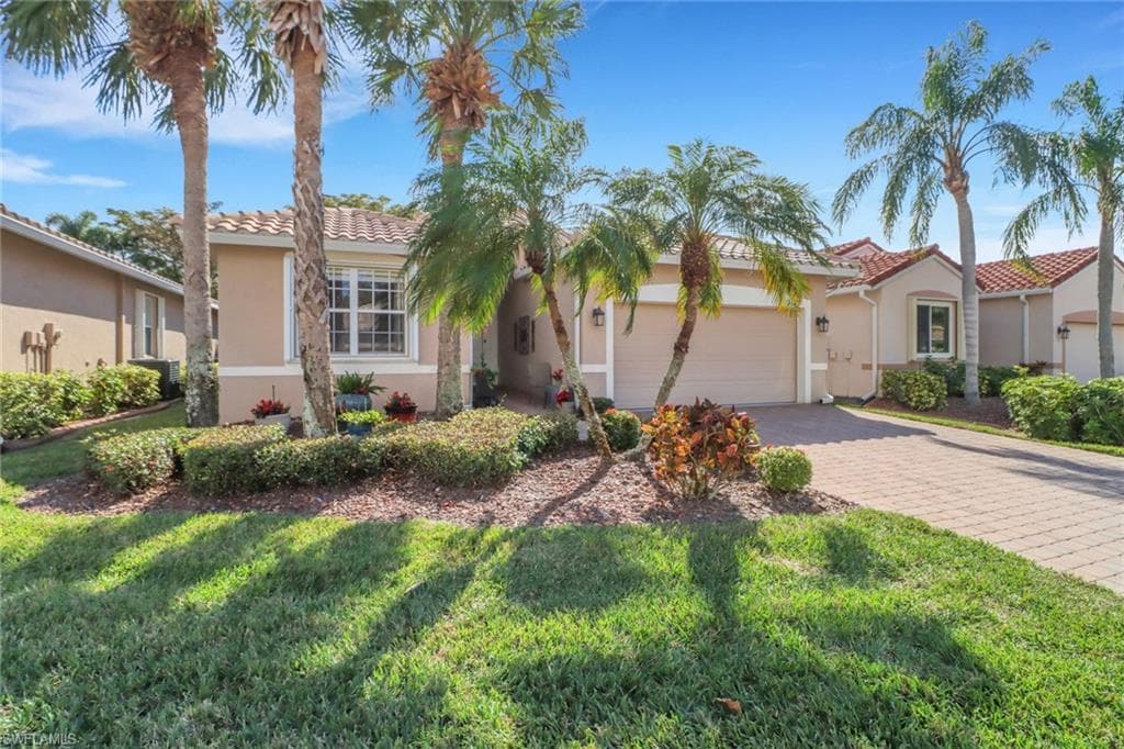 9140 Springview LOOP ESTERO, FL 33928