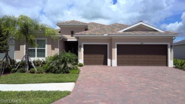 17372 Walnut Run DR ALVA, FL 33920