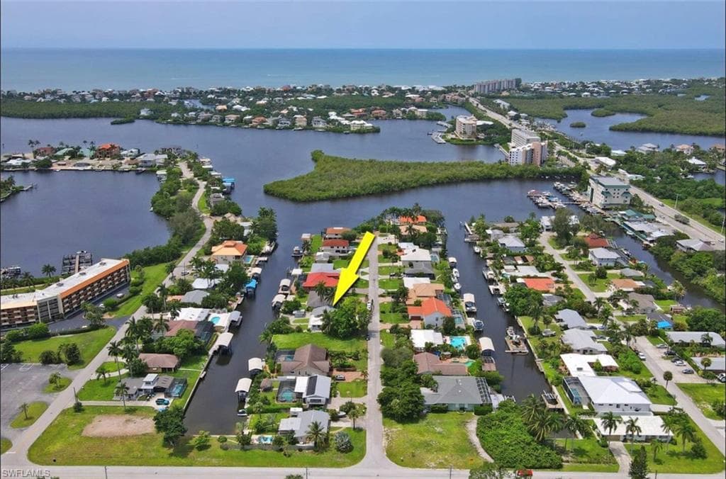 226 2nd ST BONITA SPRINGS, FL 34134