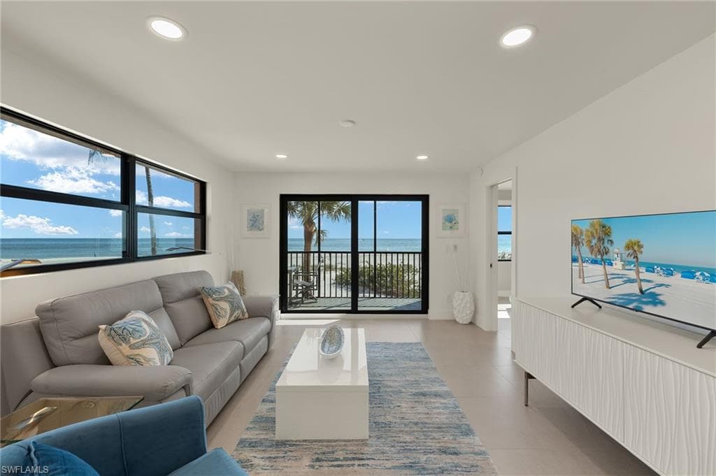 2230 Camino Del Mar DR 4D2 SANIBEL, FL 33957