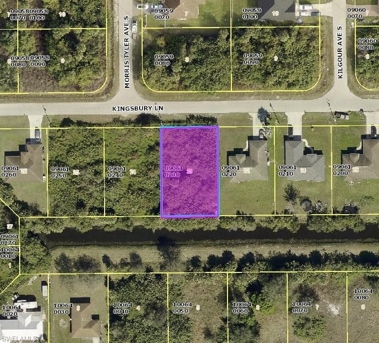 549 Kingsbury LN LEHIGH ACRES, FL 33974