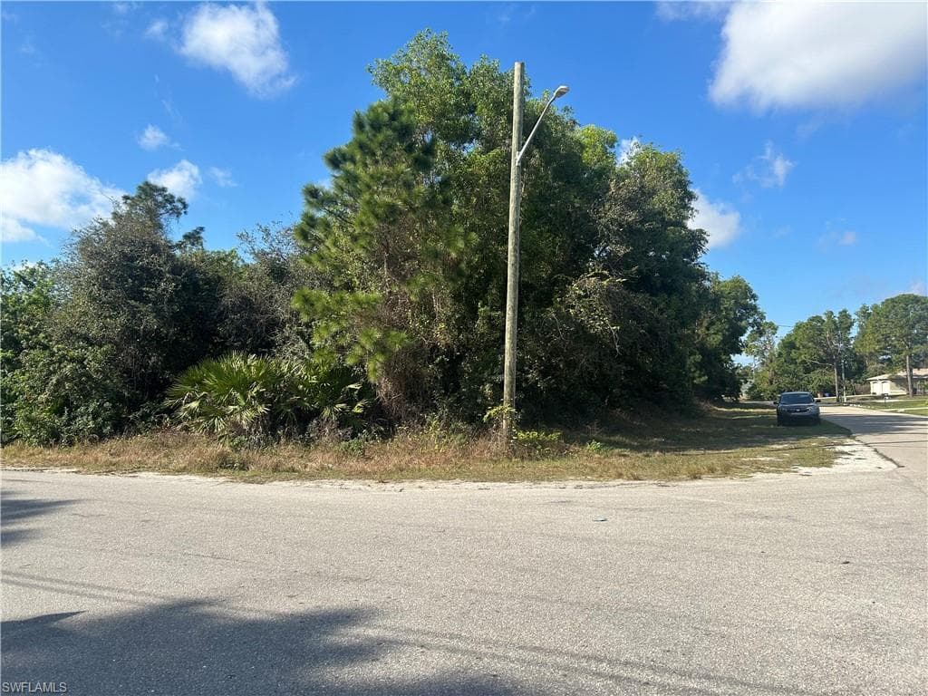 4767/4769 Golfview BLVD LEHIGH ACRES, FL 33973