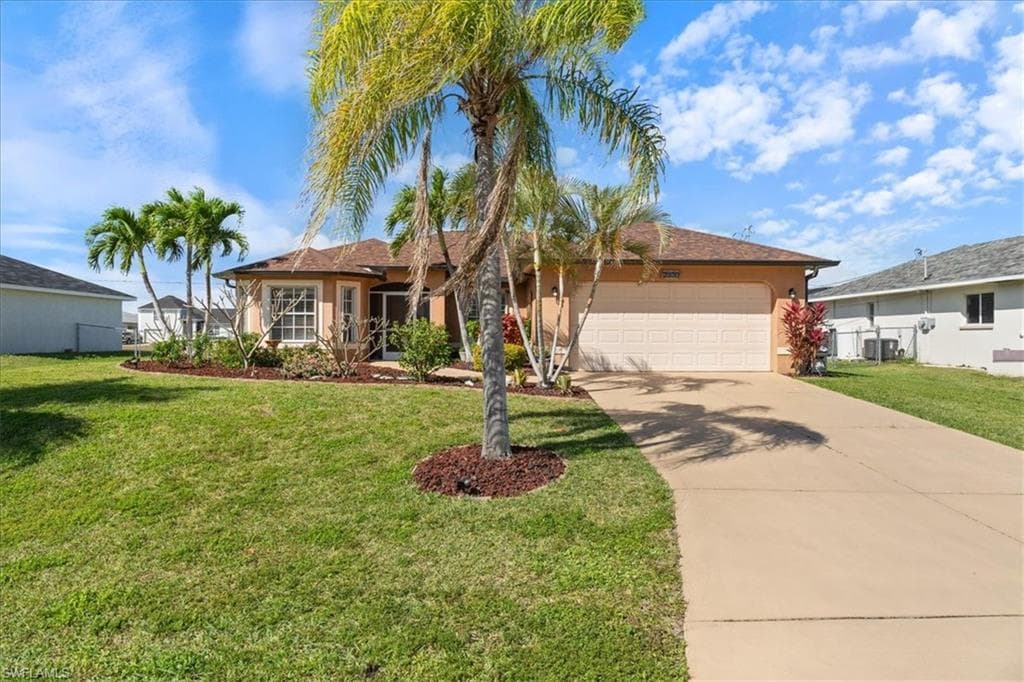 2930 SW 4th AVE CAPE CORAL, FL 33914