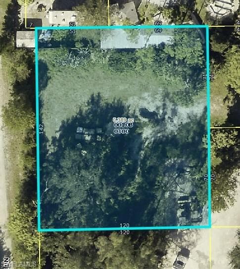 26985 Sun Village LN BONITA SPRINGS, FL 34135