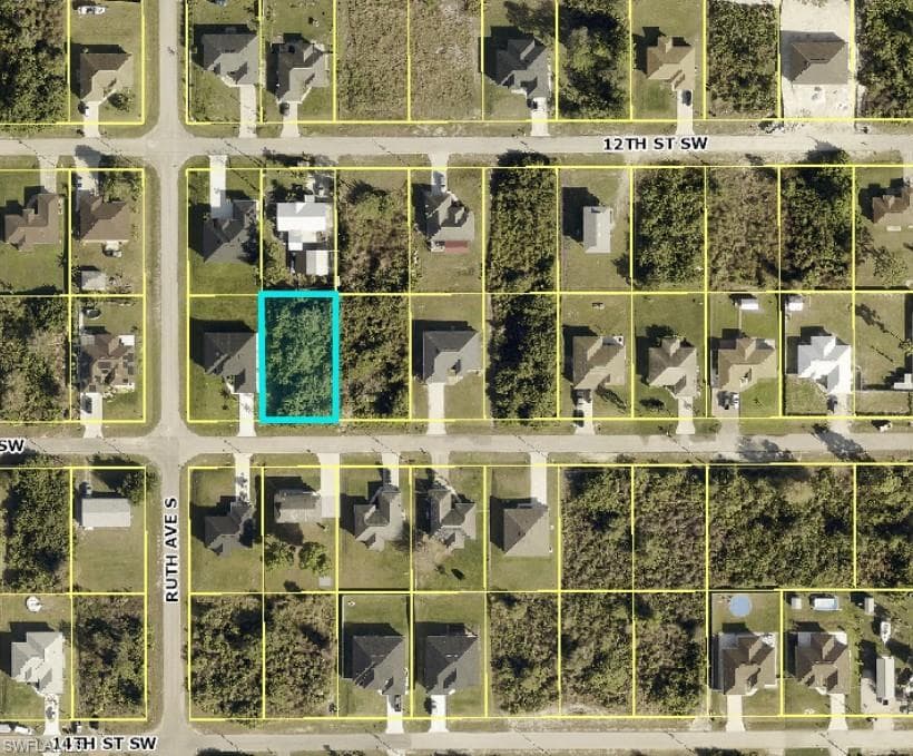 3216 13th ST SW LEHIGH ACRES, FL 33976