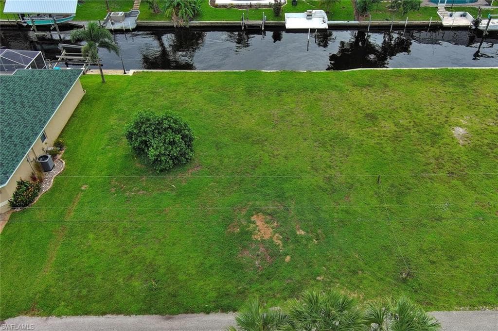 1822 Cherie LN NORTH FORT MYERS, FL 33917