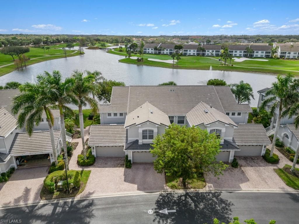 6070 Pinnacle LN 1803 NAPLES, FL 34110