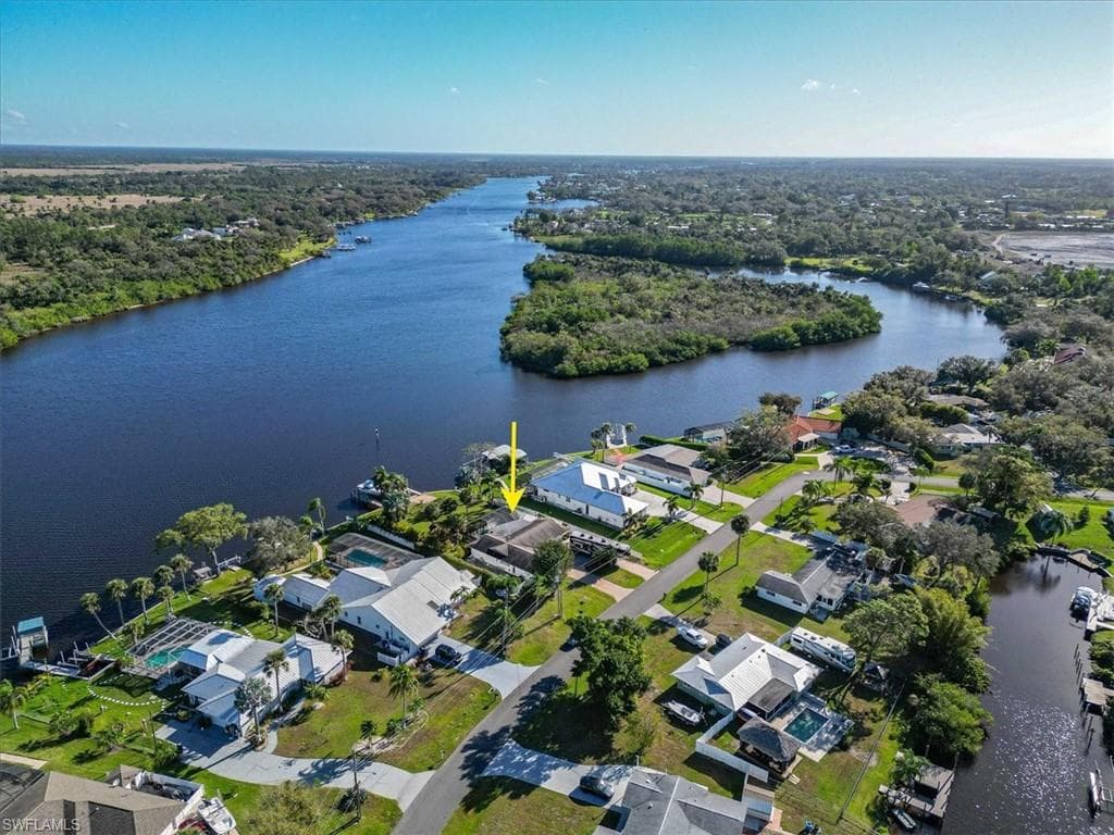 13802 River Forest DR FORT MYERS, FL 33905
