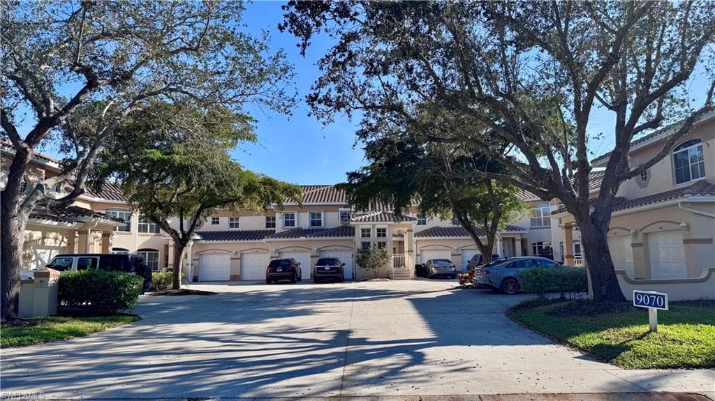 9070 Palmas Grandes BLVD 103 BONITA SPRINGS, FL 34135