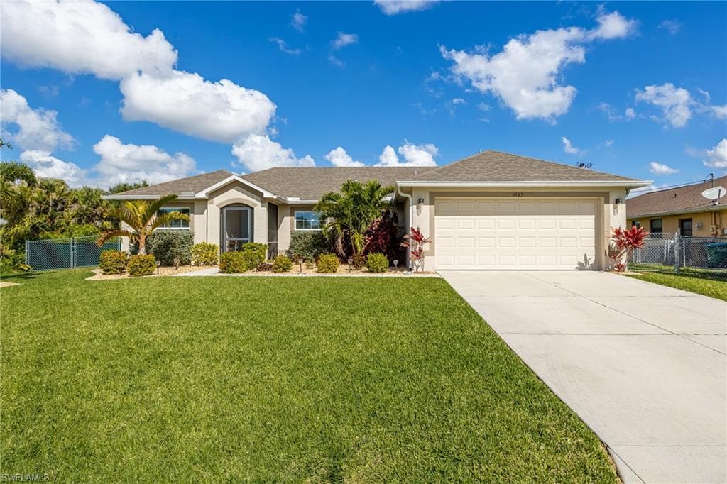 1105 SE 33rd ST CAPE CORAL, FL 33904