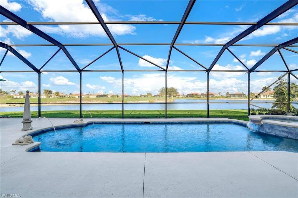 18024 Broadview DR NAPLES, FL 34114