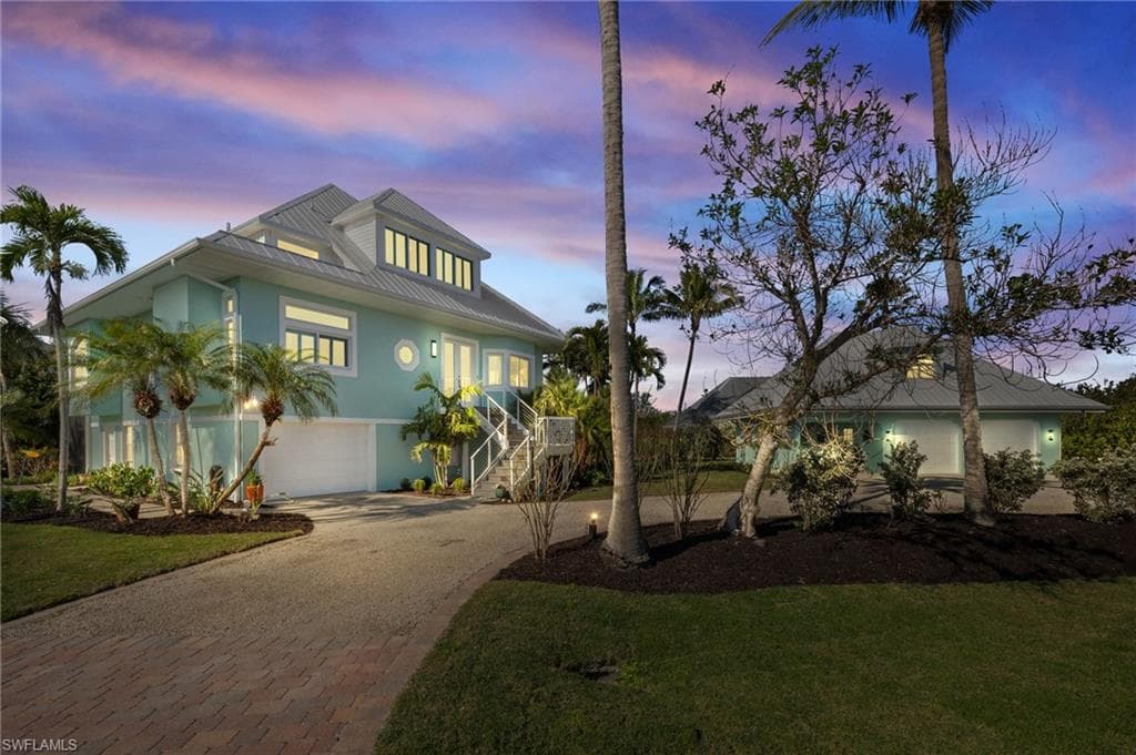 595 Birdsong PL SANIBEL, FL 33957