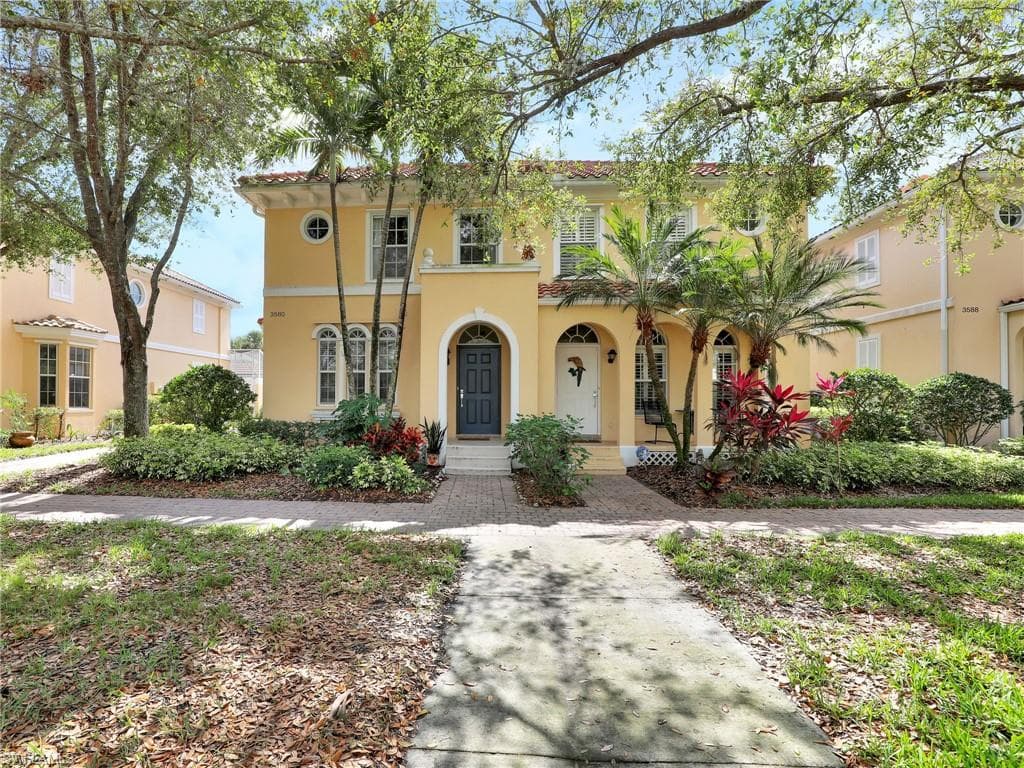 3580 Islandwalk CIR