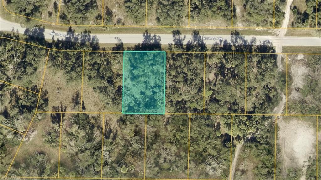 0955152804 Nutmeg AVE NORTH PORT, FL 34286