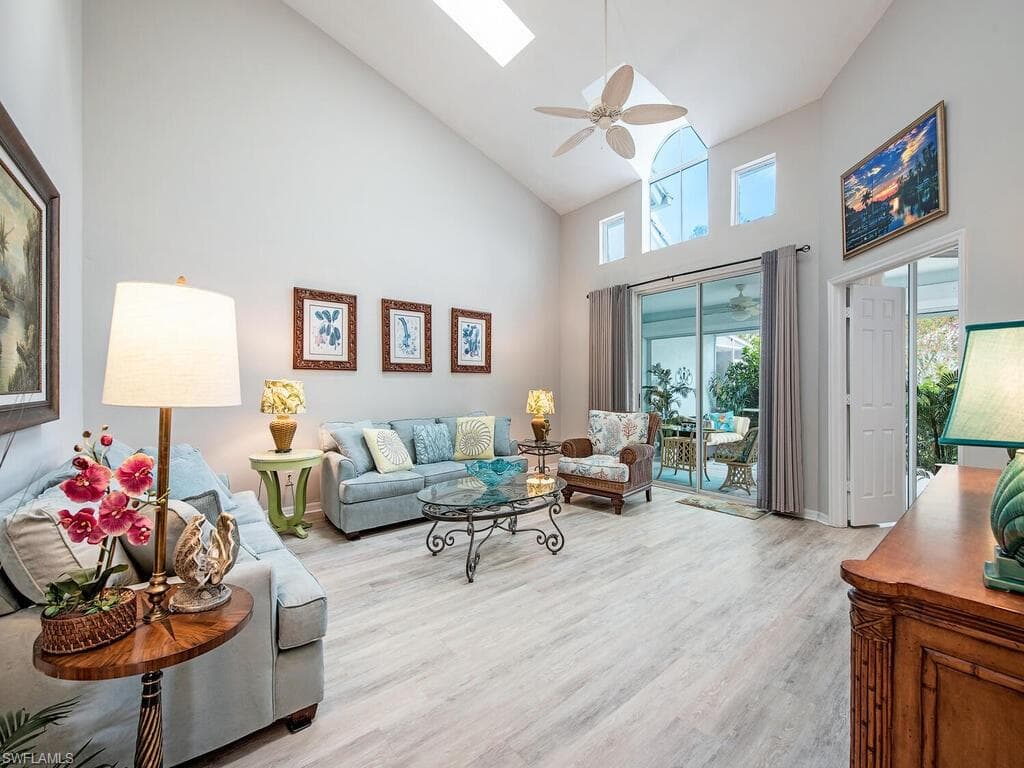 3616 Belair LN 9 NAPLES, FL 34103