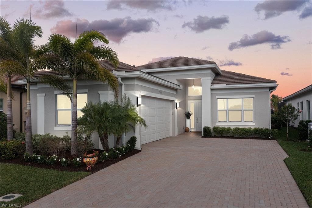 28513 Terramore CT BONITA SPRINGS, FL 34135