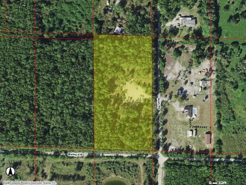 1983 Markley AVE NAPLES, FL 34117