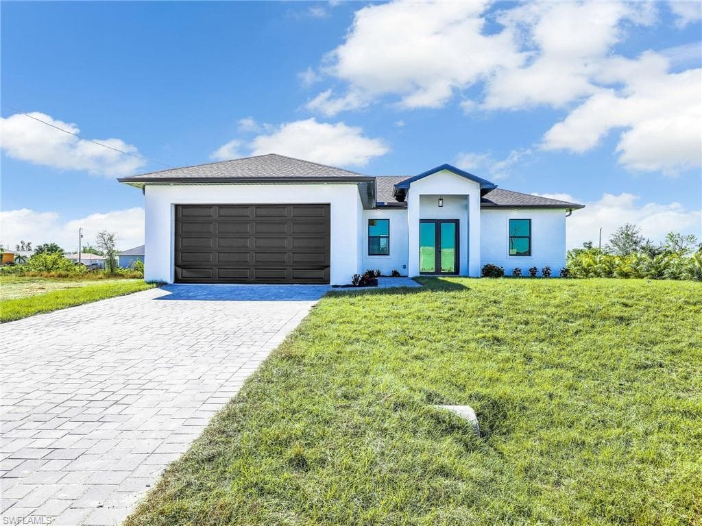 1302 13TH TER CAPE CORAL, FL 33993