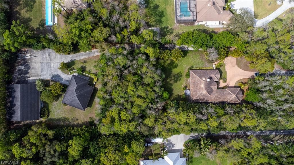 6800 Hunters RD NAPLES, FL 34109