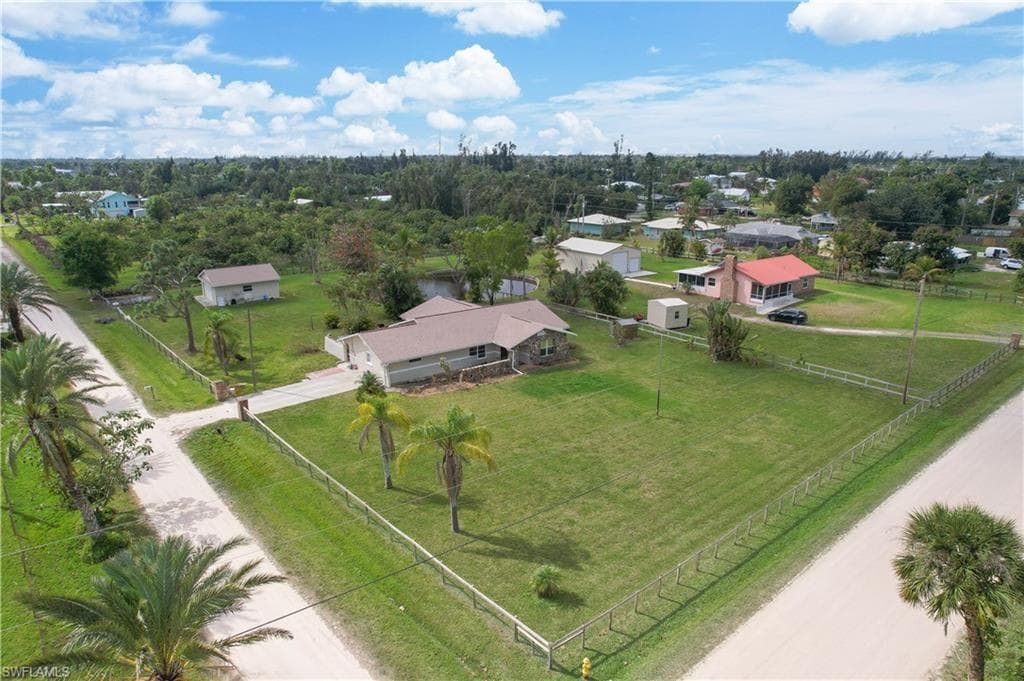 5697 Cubles DR BOKEELIA, FL 33922