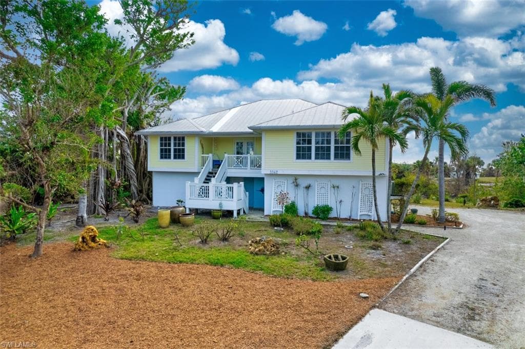 3362 Barra CIR SANIBEL, FL 33957