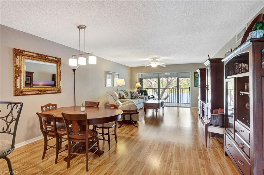 9600 Victoria LN C203 NAPLES, FL 34109