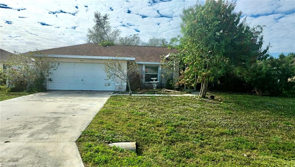 2404 SE 8th PL CAPE CORAL, FL 33990